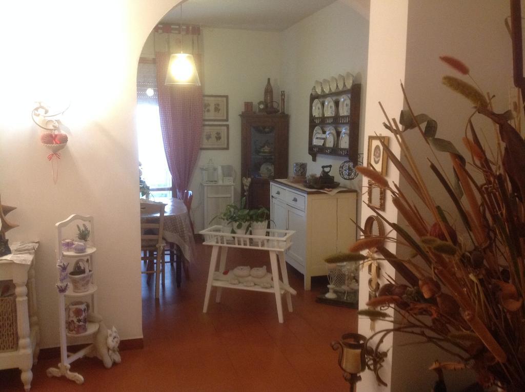 Cisanello House Hotel Pisa Bagian luar foto