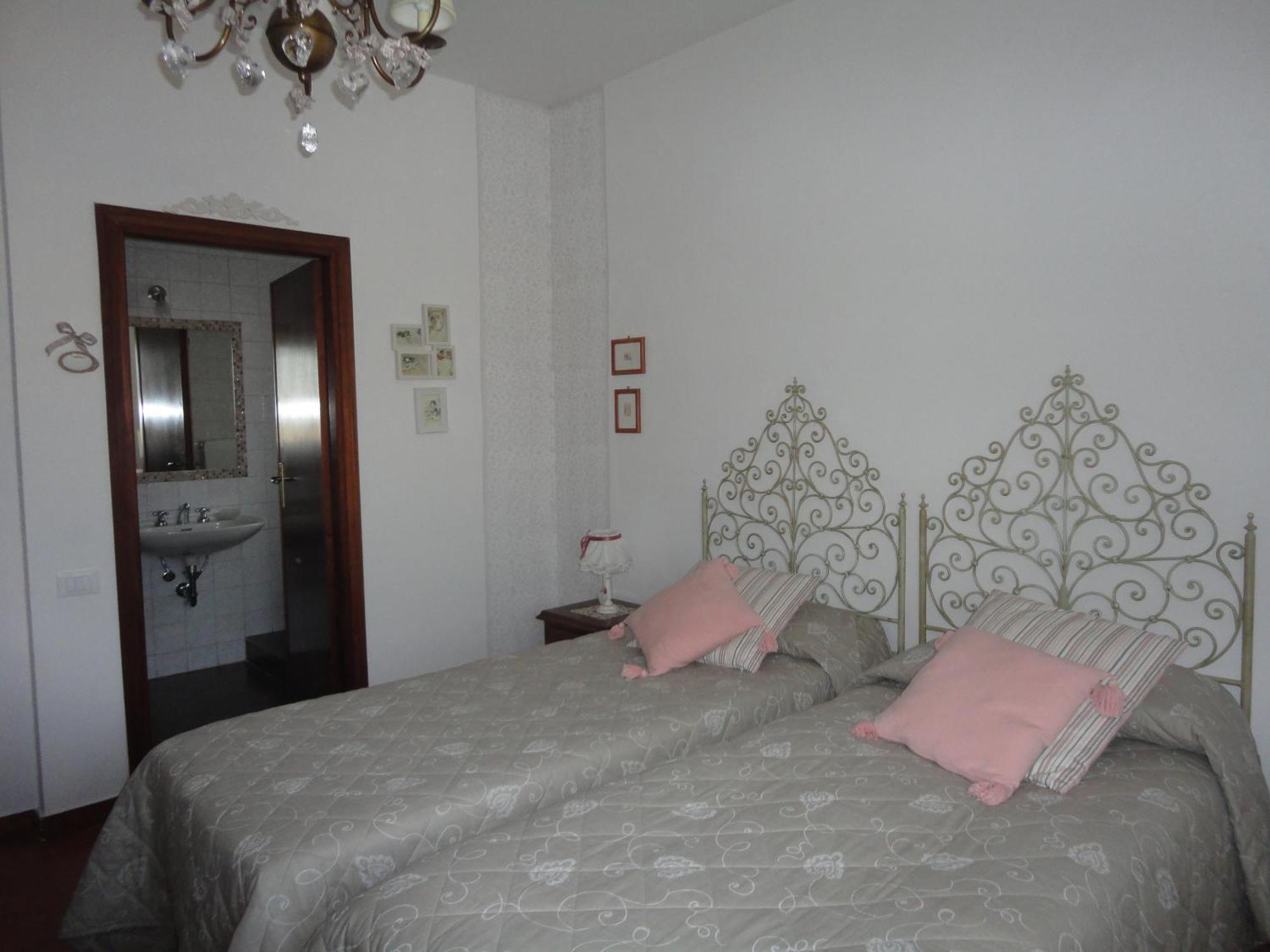 Cisanello House Hotel Pisa Bagian luar foto