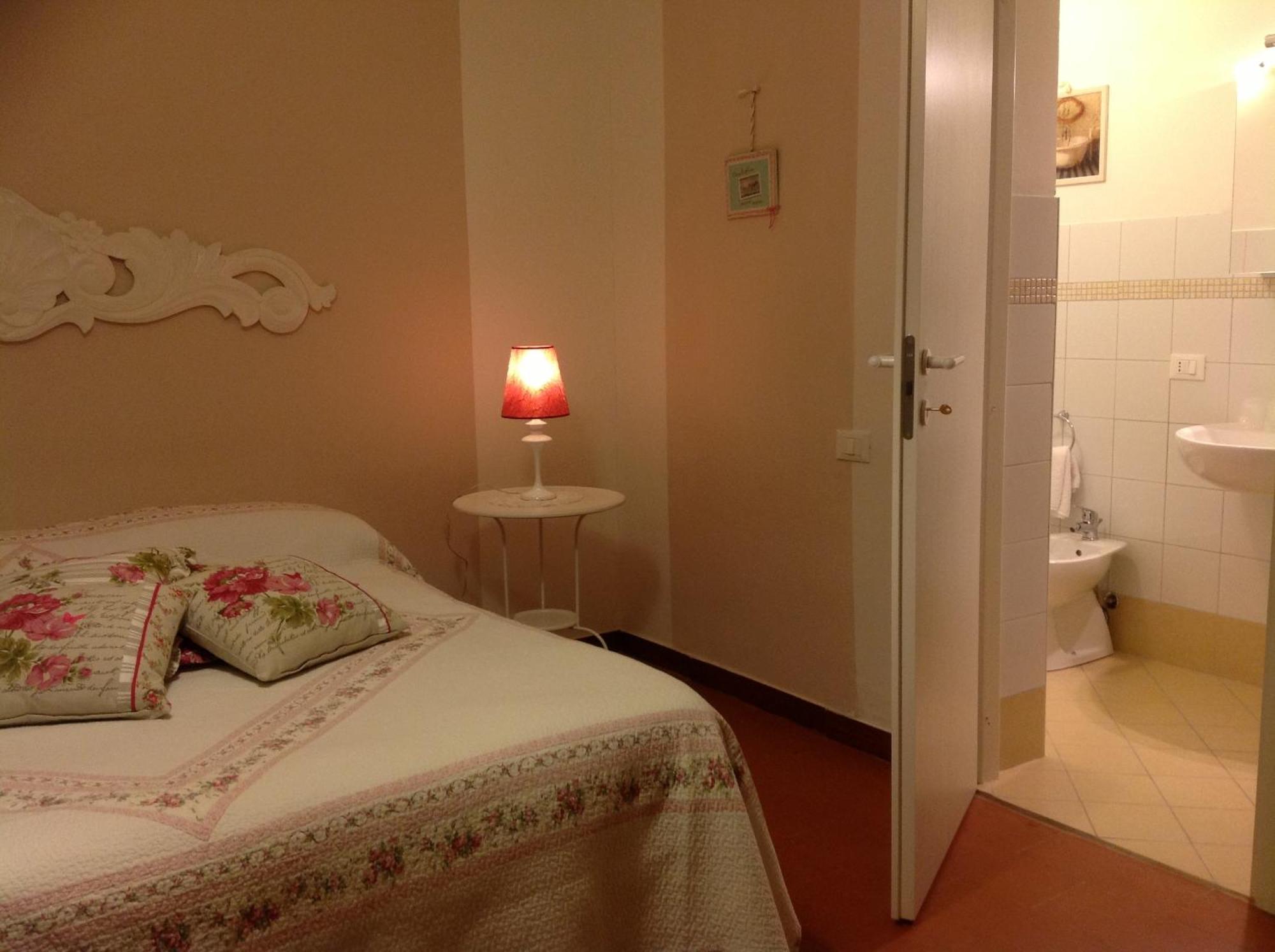 Cisanello House Hotel Pisa Bagian luar foto