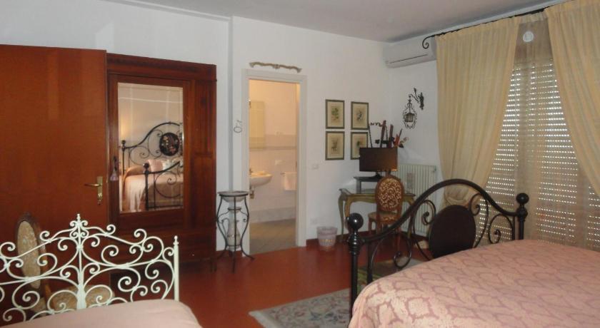 Cisanello House Hotel Pisa Bagian luar foto