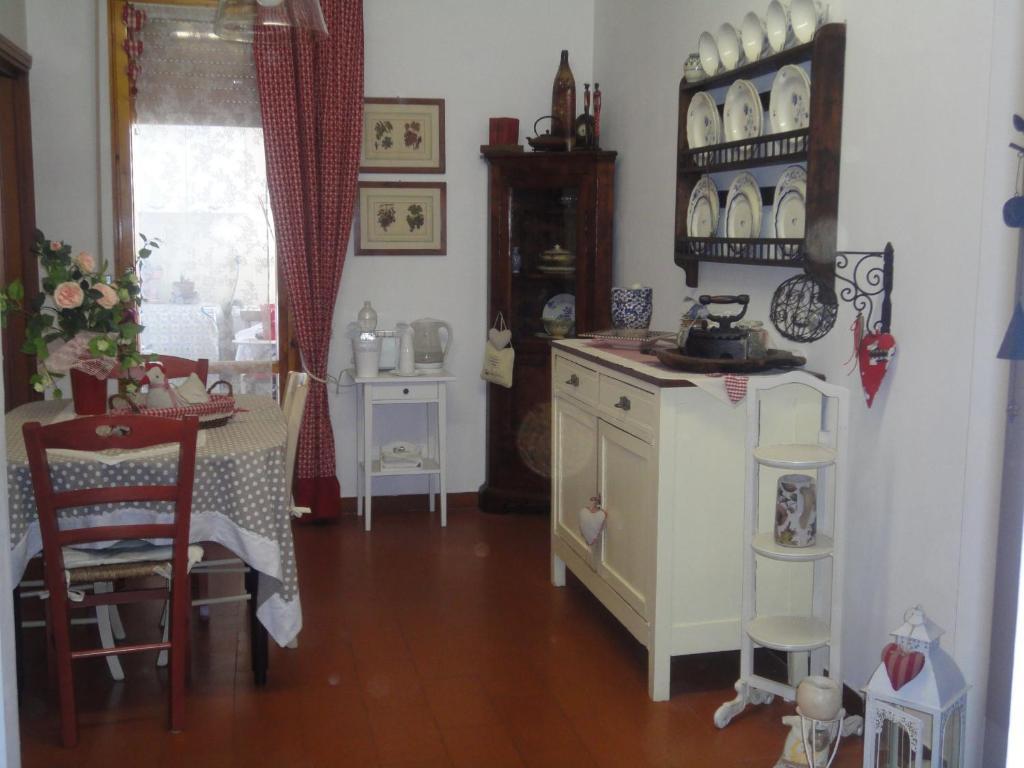 Cisanello House Hotel Pisa Bagian luar foto
