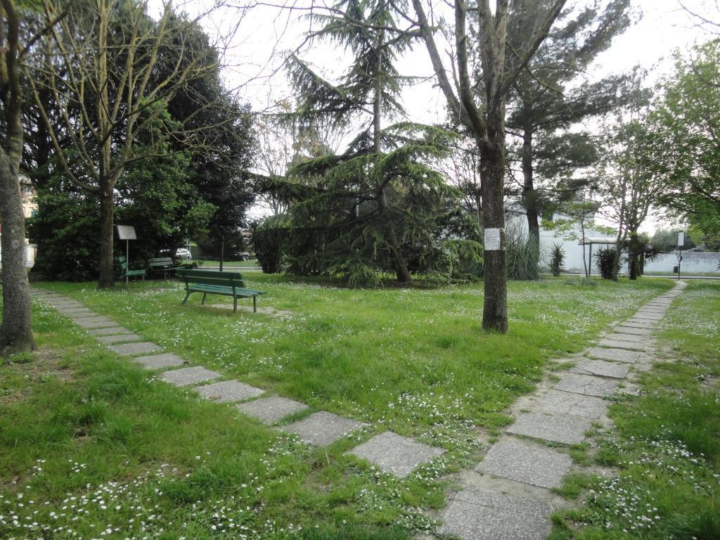 Cisanello House Hotel Pisa Bagian luar foto